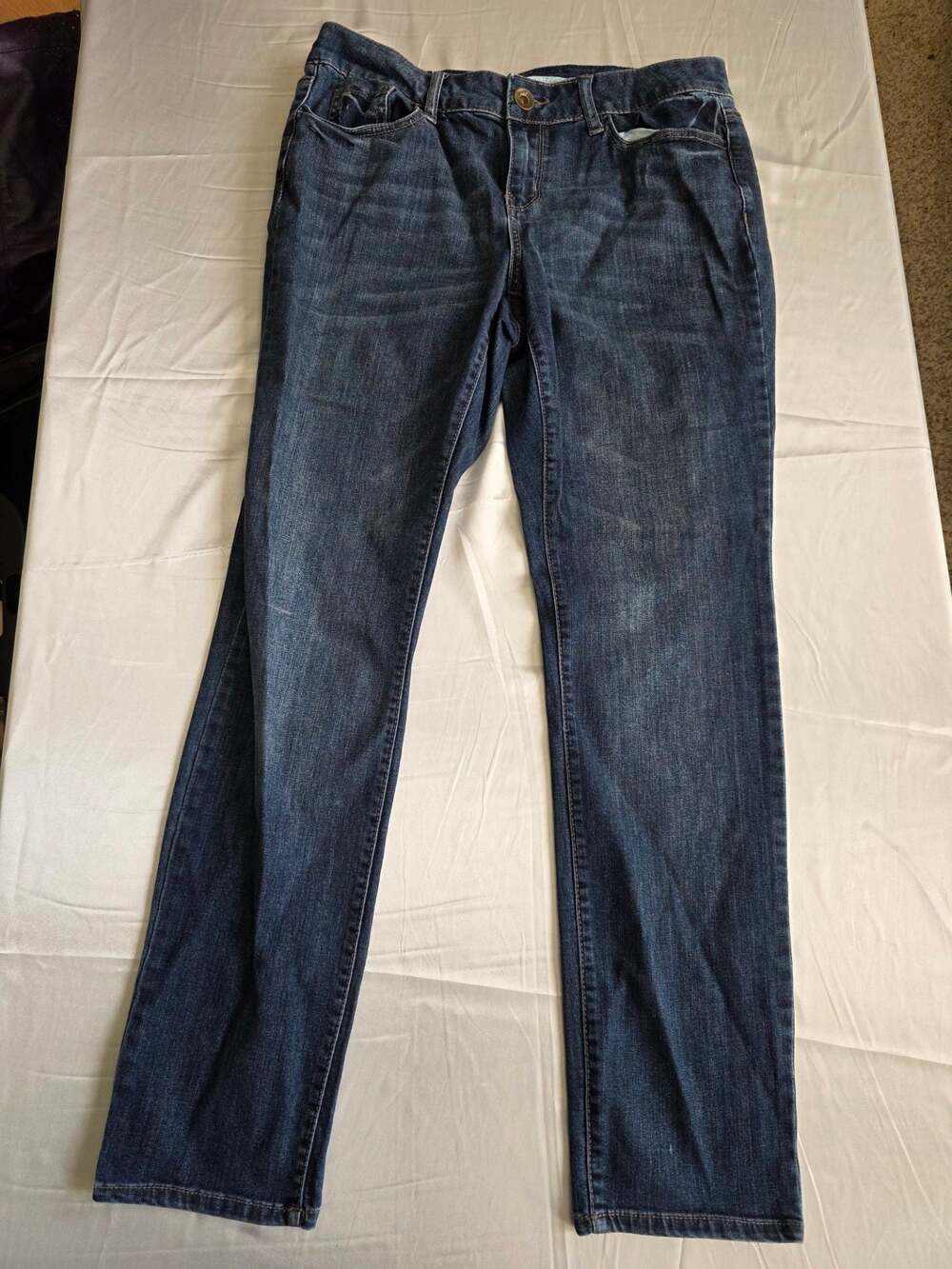 DKNY Jeans Women's Dark Wash Denim Jegging Size 10